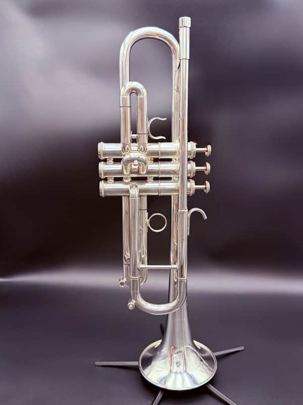 GETZEN ETERNA LB PROFESSIONAL Bb TRUMPET – SILVER PLATE – LARGE BORE – MADE IN USA – SERIAL P10363 image 1