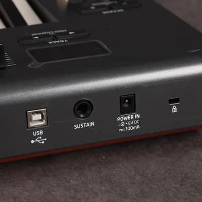 Novation Launchkey 61 Midi Keyboard Controller - 2nd Hand image 7