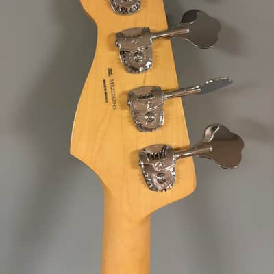 Fender Mark Hoppus Signature Jaguar Bass  - Daphne Blue image 6