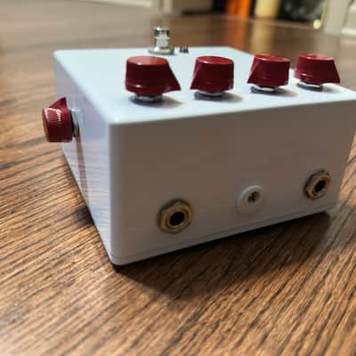 Jext Telez White Pedal V2 2017 - 2019 - White with Red Knobs image 2