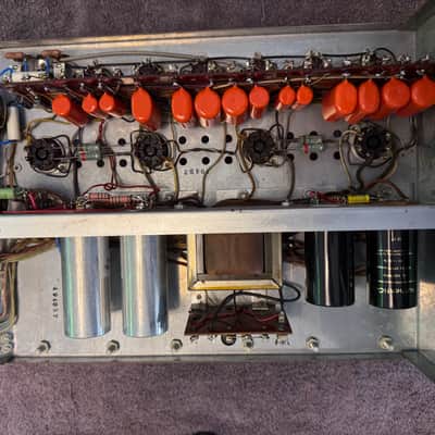 McIntosh MC 240 AMPLIFIER, The Legend 60's - black and chrome image 14