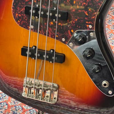 Fender Jazz Bass ’62 Reissue JB62-75US – 3-Tone Sunburst, 2004 image 8