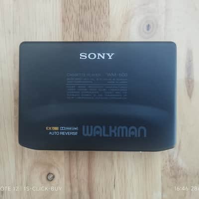 Sony WM 600 1990 - Sony Walkman Cassette player WM-600 black working image 2