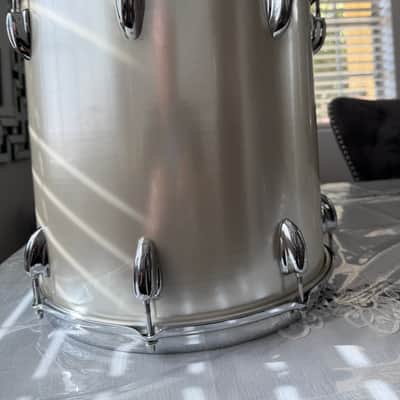 Slingerland Magnum 1979 Silver Mist 14x14 Power tom XLNT Cond! image 9