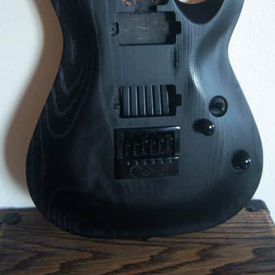 Cort KX700 EverTune - Mahogany body with Ash Top and EverTune Bridge image 3