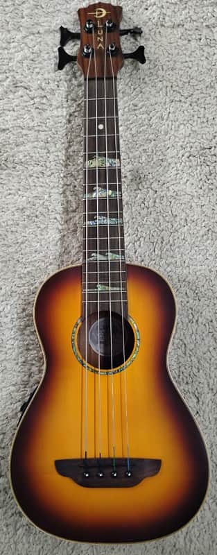 Luna High Tide Spruce Top Acoustic Bass Ukulele Satin Sunburst Finish - B stock image 1