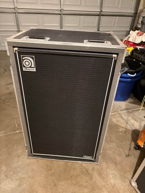Ampeg SVT-610HLF Classic Series 600-Watt 6x10" Bass Speaker Cabinet 2007 - Present - Black image 1