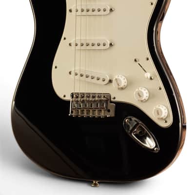 Fender Standard Stratocaster Mex Black 2000 with case image 4