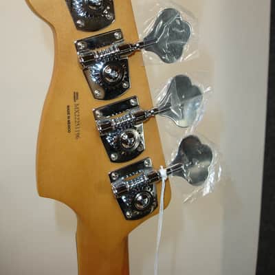 2022 Fender Player Plus Precision Bass, Pau Ferro Fingerboard, 3-Color Sunburst image 10