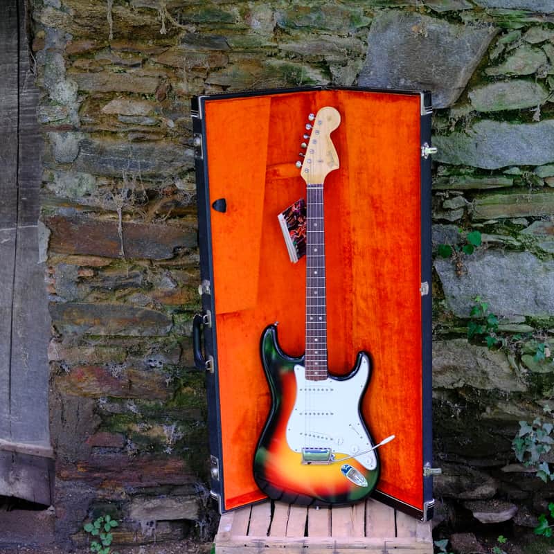 Fender Stratocaster 1966 - Sunburst image 1