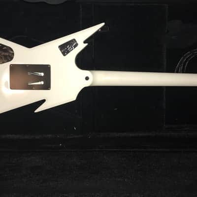 Trivium Matt Heafy! Dean Razorback 2008 White/Gold image 5
