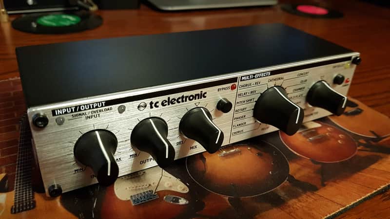 TC Electronic M100 Stereo Multi-Effects Processor Bild 1