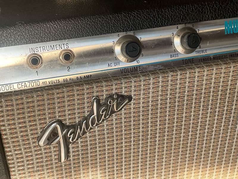 Fender CFA 7010 MUSICMASTER BASS AMP VINTAGE ORIGINAL image 1