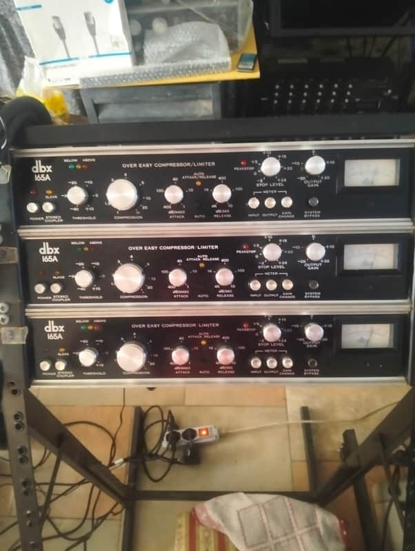 dbx 165A Over Easy Compressor / Limiter 1970s - Black image 1