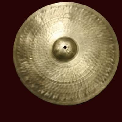 Zildjian Avedis 17" 2nd stamps - Hi Hats or Crash-Ride cymbals - 1930's or 1940's - 1040/1270 g - Brilliant - born together pair image 24