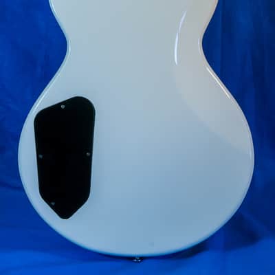 Ibanez  Art 100  White image 9