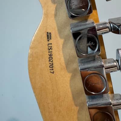 Fender American Pro Telecaster Rosewood Fingerboard, Olympic White 2019 - Olympic White image 5