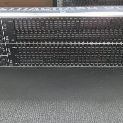 Behringer Ultragraph Pro FBQ6200HD High-Definition 31-Band Stereo Graphic EQ 2015 - Present - Standard image 2