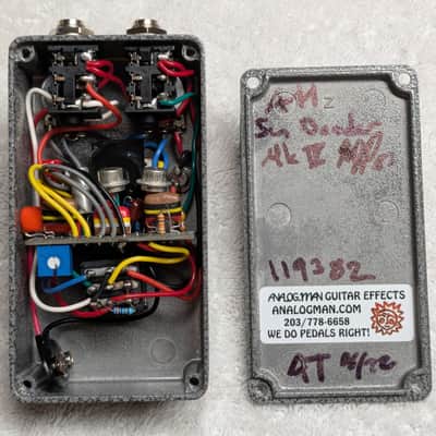 Analog Man SUN BENDER MK IV Fuzz Pedal - CV5713 + Russian Ge Transistors - Box image 4