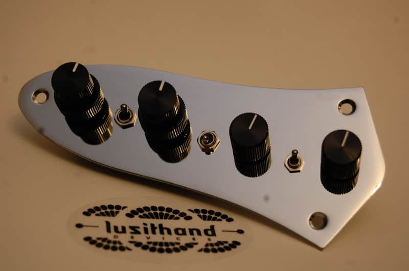 Lusithand Devices 800 JP on board bass preamp Jazz plate mounted  - Chrome image 1