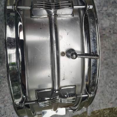 Ludwig No. 404 Acrolite 5x14" 8-Lug Aluminum Snare Drum with Keystone Badge 1963 - 1969 - Matte Aluminum image 3