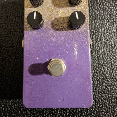 Bearfoot FX Queen Bee OD image 1
