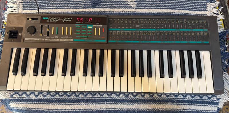 Korg Poly-800