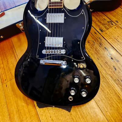 Gibson SG Standard Ebony- 2011 image 2