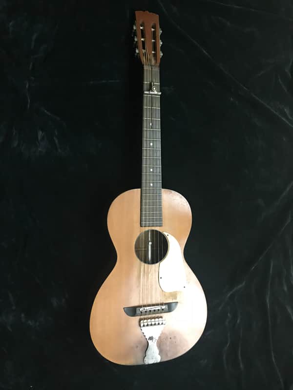 Washburn Lyon & Healy  .. 1928 . image 1
