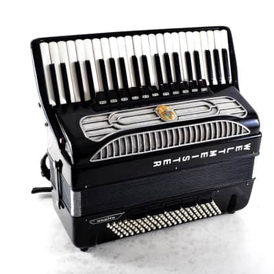 Top German Made Accordion Weltmeister Supita 120 bass - DOUBLE TONE CHAMBER - Cassotto - Video image 11