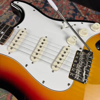 *Video* Tokai Gold Star Sound Stratocaster  3 Tone Sunburst  - 1980’s image 23