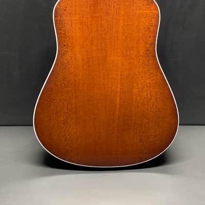 Godin Metropolis LTD - Havana Burst HG EQ image 7