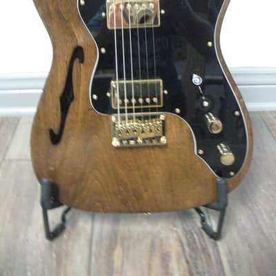 Logan Custom Thinline 2026 - Black top binding with gloss nitro finish image 2