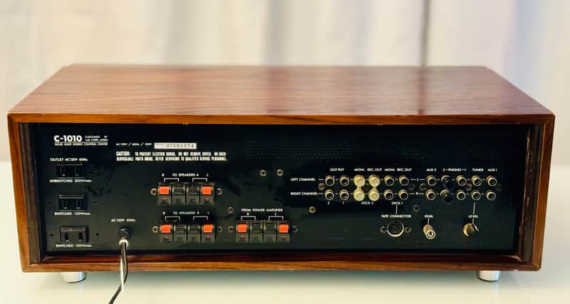 Vintage Luxman ⭐ C-1010 Stereo Preamp Control Center - Serviced +