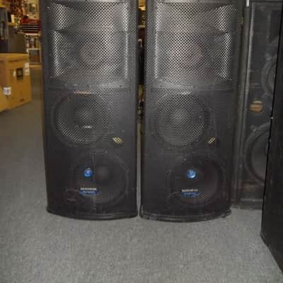 Mackie SA-1232 Tri-Amplified Active Sound Reinforced Dual 12" Speakers Black image 12
