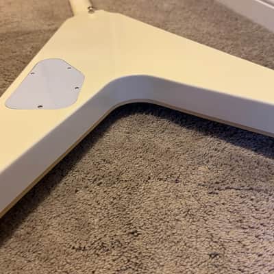 Epiphone Brendon Small Signature "Snow Falcon" Flying V 2017 - 2019 - Snow Burst image 12
