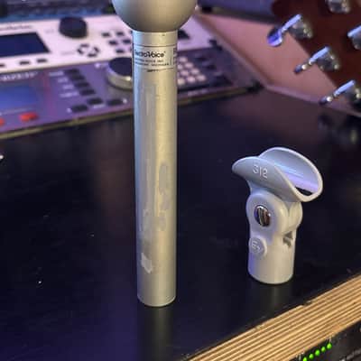 Refurbished Electro-Voice RE15 Supercarioid Dynamic Microphone MIC image 7