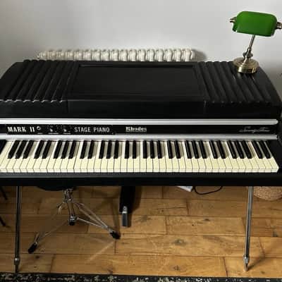 Rhodes Stage 73 Mk ll electric piano (USA/1980) + FREE FX unit & FREE UK delivery image 1