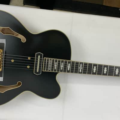 Ibanez PM3C Pat Metheny Signature Hollowbody Electric Guitar Black Low Gloss + Hardshell Case B-Stock image 10