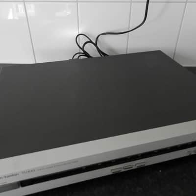 Harman Kardon TU-610 Linear Phase Stereo FM/AM Tuner (1984) image 6
