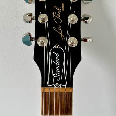 Gibson Les Paul Standard '60s 2023 - Present - Honeyburst image 11