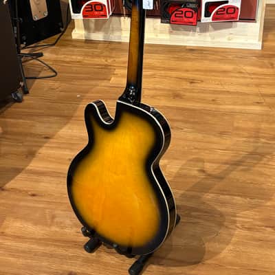 Silvertone 1446 Sunburst Guitar / Free Gig Bag image 4
