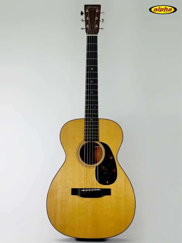 Martin 0-18