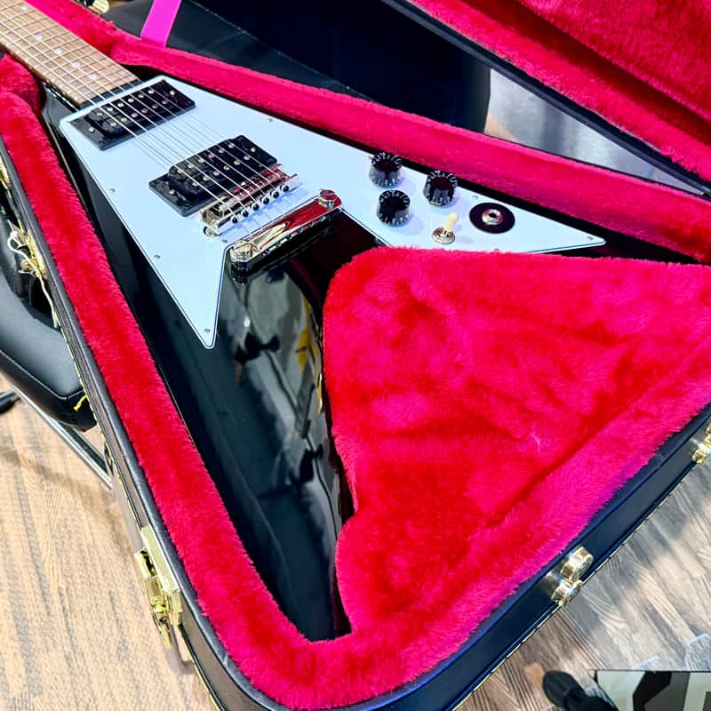2023 – Present Epiphone Kirk Hammett ’79 Flying V Ebony