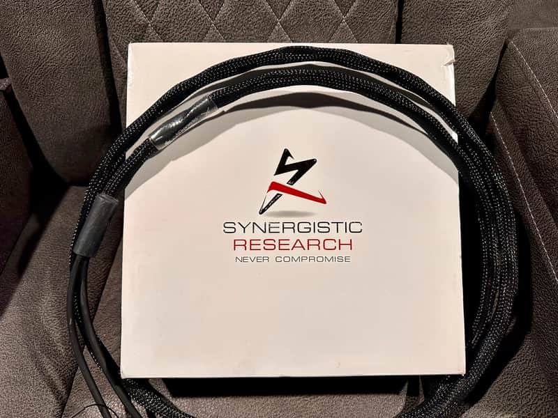 Synergistic Research Atmosphere Level 2 8' spade hifi speaker cables image 1