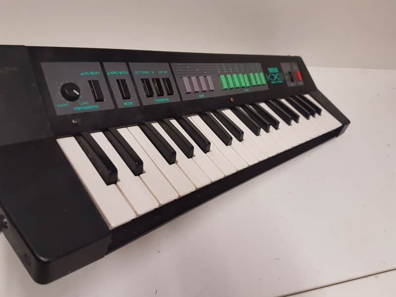 Yamaha KX 5 Remote Keyboard image 1