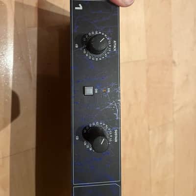 SPL 9946 Transient Designer 2 Dynamics Processor 2001 - 2015 - Black w/ Blue Lightning image 6