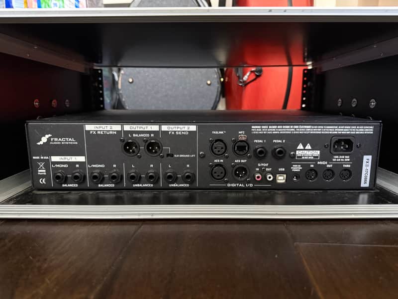 Fractal Audio Axe-FX II XL+ with MFC-101 MK III MIDI Footswitch