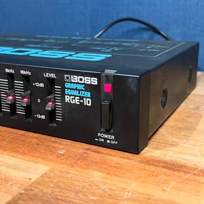 Boss RGE-10 Micro Rack Series Graphic Equalizer - Black image 3