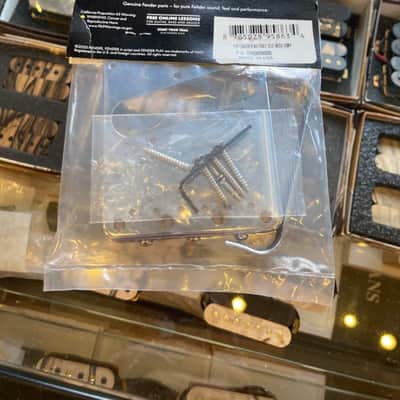 Fender 3-Saddle Top-Load/String-Through Tele® Bridge with Compensated Brass “Bullet” Saddles - 0990808000 image 2